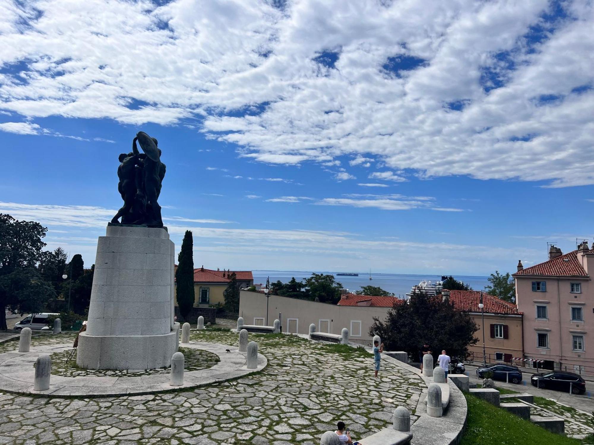 Appartamento Al Castello Trieste Extérieur photo
