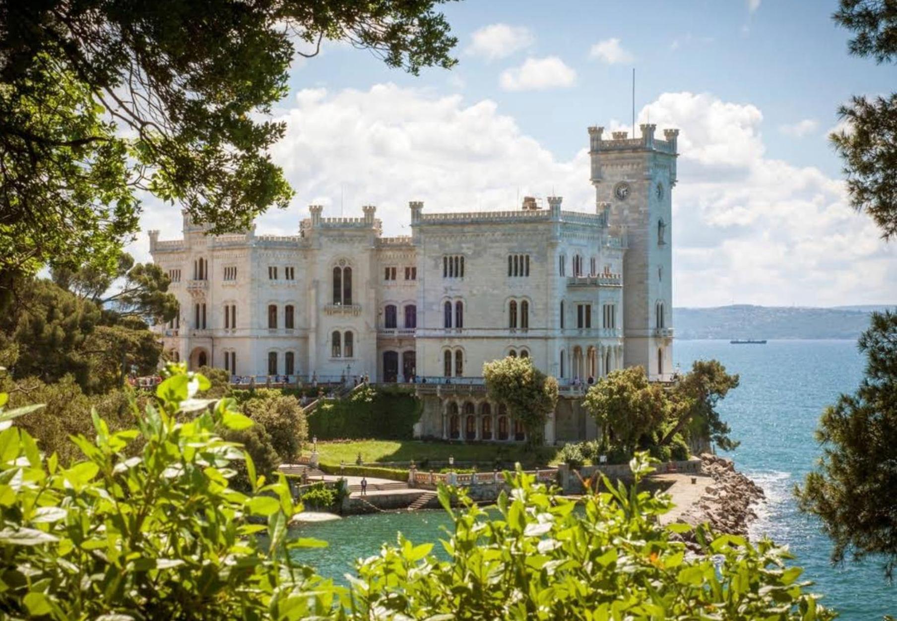 Appartamento Al Castello Trieste Extérieur photo